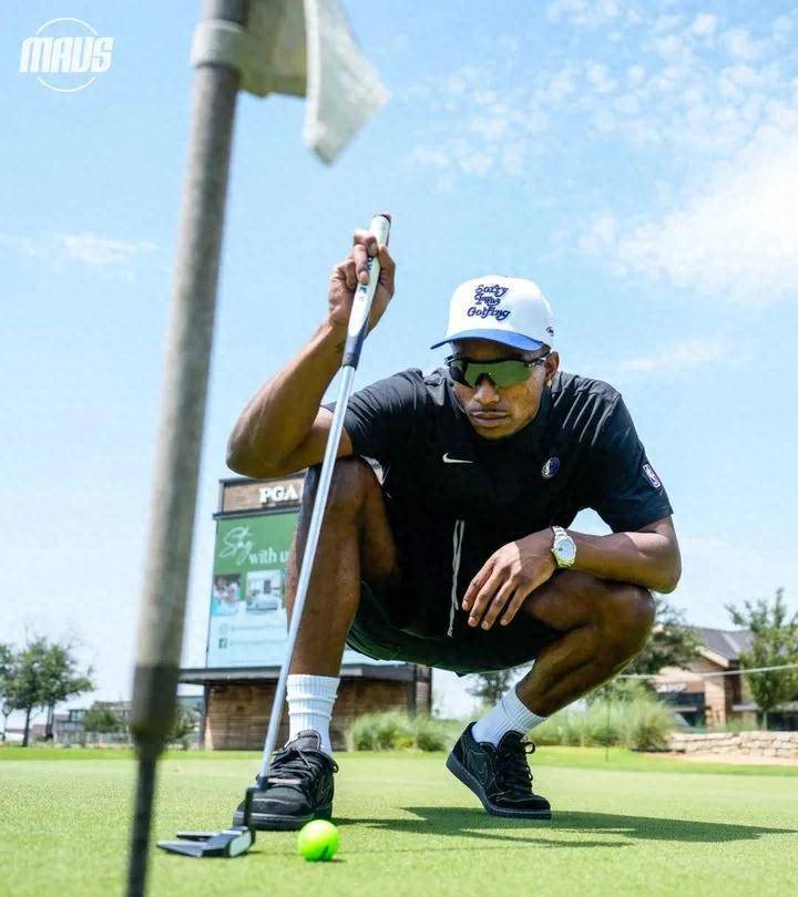 爱游戏体育平台华盛顿奇才训练开放日，今晨绝杀压哨引欢呼，NBA常规赛在即，资深球员宣示担当的简单介绍